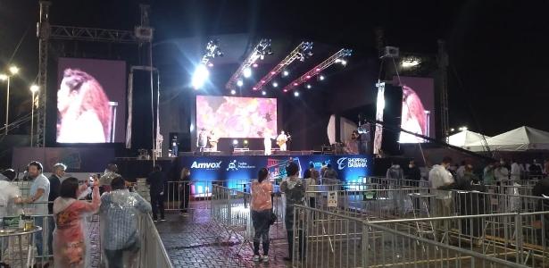 Com trio elétrico sem público, evento teste de Salvador não testa nada - 29/08/2021 - Vimarsana News