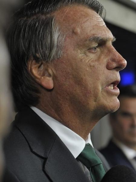 16.out.2022 - Bolsonaro na chegada ao debate UOL/Band - Reinaldo Canato/UOL