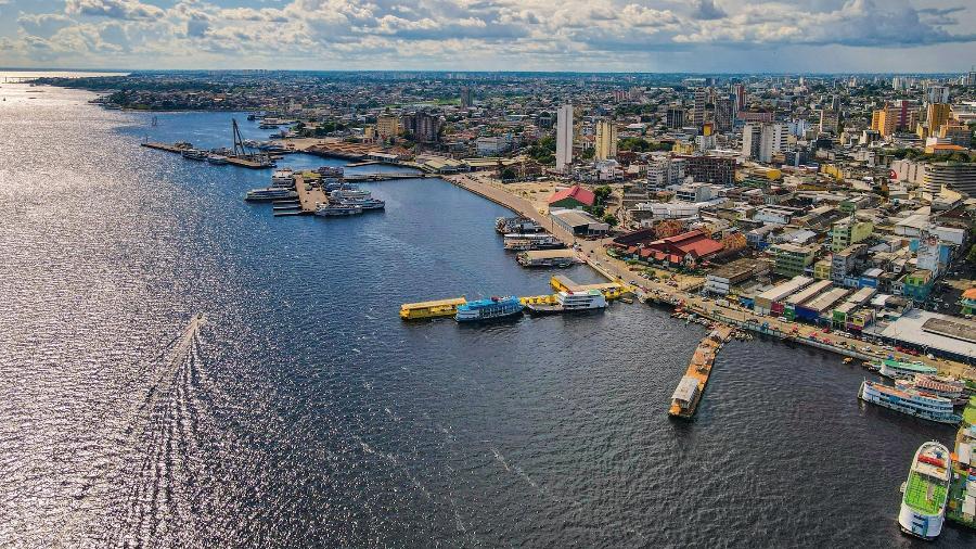 Vista aérea da área portuária de Manaus - Prefeitura de Manaus
