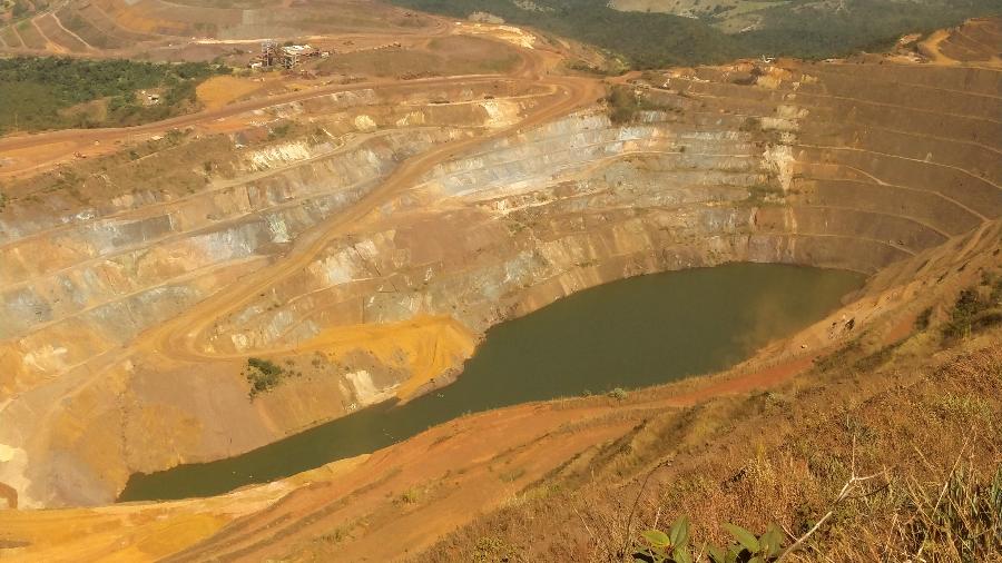 Cava da Mina Córrego do Feijão, em Brumadinho, onde estão sendo depositados os rejeitos que vazaram da barragem da Vale em janeiro de 2019