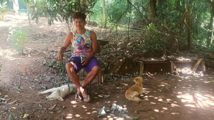 O pajé Karaí Yapuã, 59, só aceita projetos na aldeia que ajudem mas não comprometam as tradições de seu povo