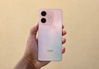 Review OPPO A5 Pro: 'derrubei no chão, mergulhei na pia e não quebrou' (Foto: Diego Soisa/UOL)
