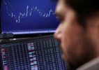 Ibovespa tem pior mês desde junho de 2022; dólar sobe 5,22% em outubro