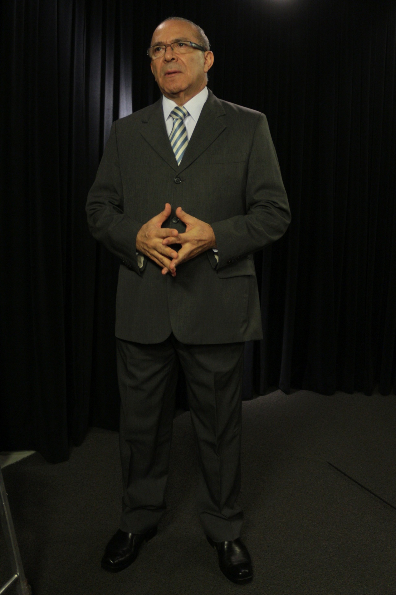 Ministro Eliseu Padilha (Aviação Civil), concedeu entrevista ao UOL em 29.jul.2015. A gravação ocorreu no estúdio do UOL em Brasília. - Douglas Pereira/UOL