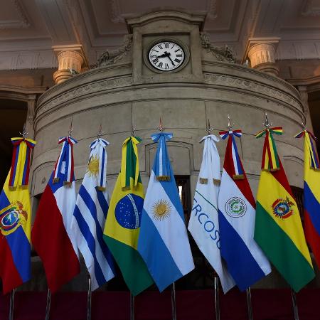 Bandeiras dos países participantes da cúpula do Mercosul - Divulgação