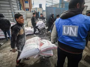Agência da ONU em Gaza avisa que chegou a 'ponto de ruptura' e culpa Israel