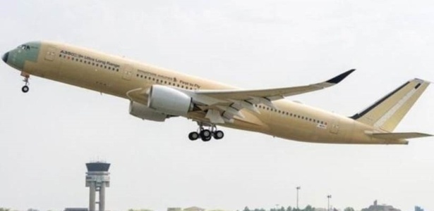 Avião A350-900 ULR da Singapore Airlines decola em seu primeiro voo teste - Airbus