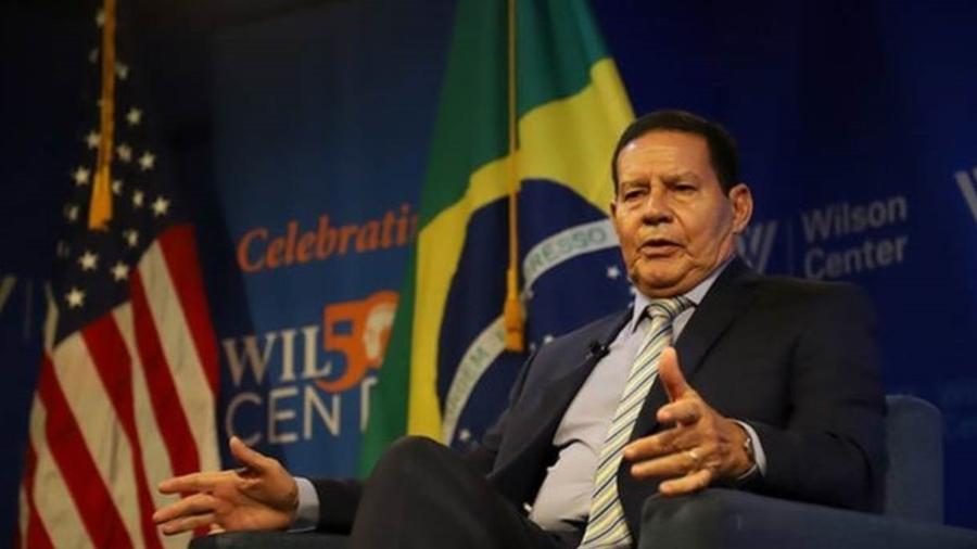 Hamilton Mourão, vice-presidente: ele vai coordenar o Conselho sobre a Amazônia  - Romério Cunha/PR/BBC