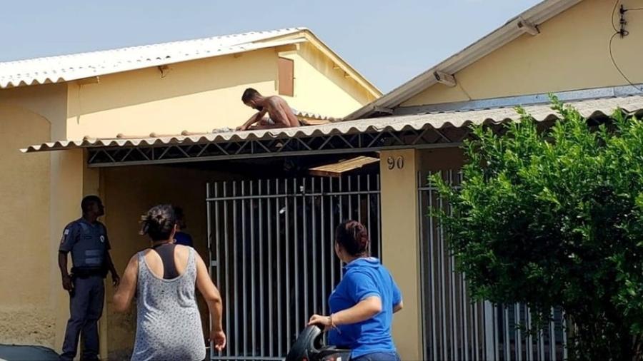 Ladrão fica preso em telhado de casa ao tentar fugir - Acervo Pessoal