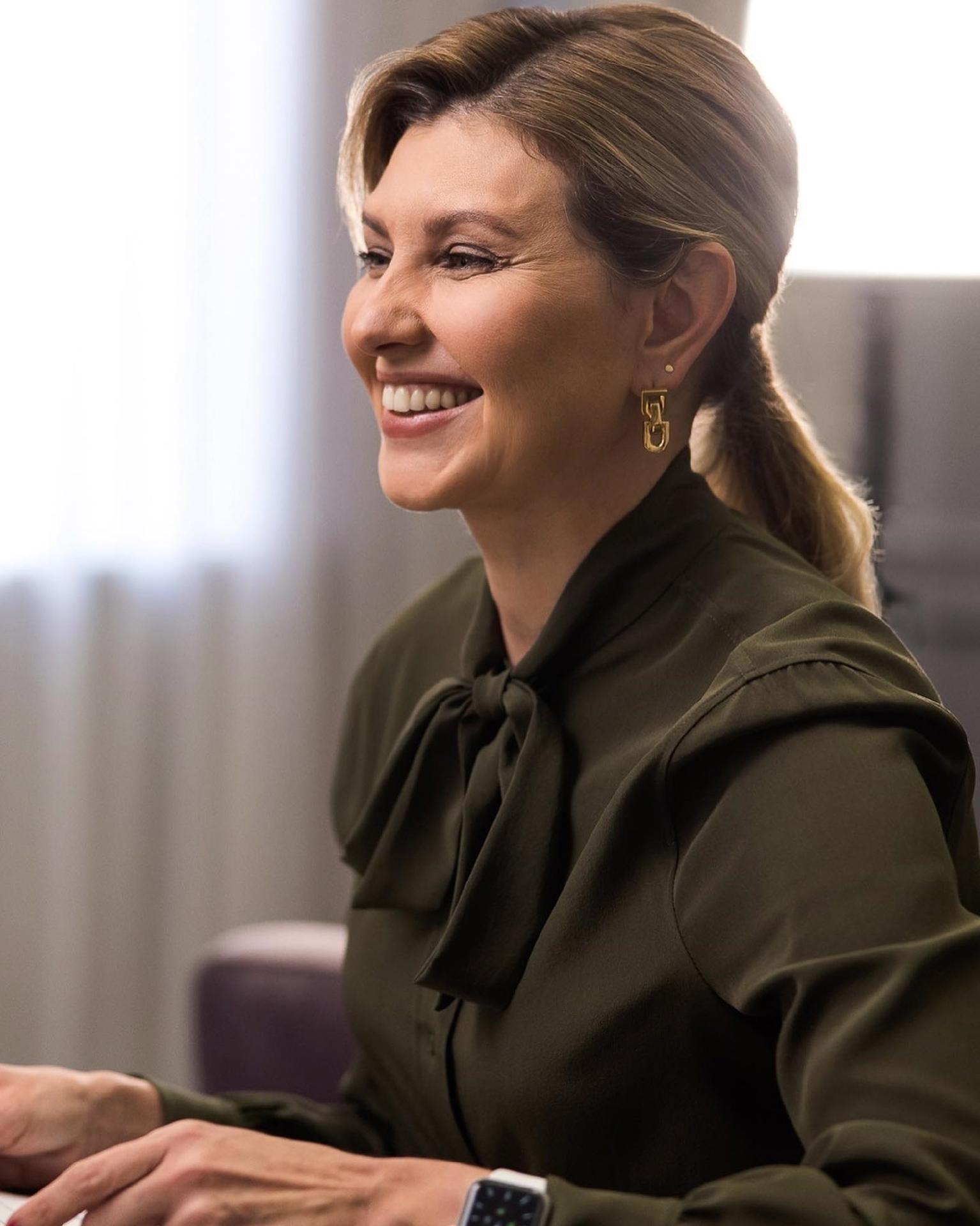 07.Jun.2022 - Olena also uses social media for the support she receives from other countries and the support they give to the Ukrainians. - reproduction