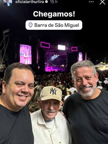 Elmar, Biu (pai de Arthur Lira) e Lira em festa política em Alagoas