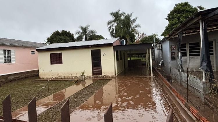 Moradora de Jaguari (RS) tem casa alagada pela segunda vez desde maio de 2024 Moradora de Jaguari (RS) tem casa alagada pela segunda vez desde maio de 2024