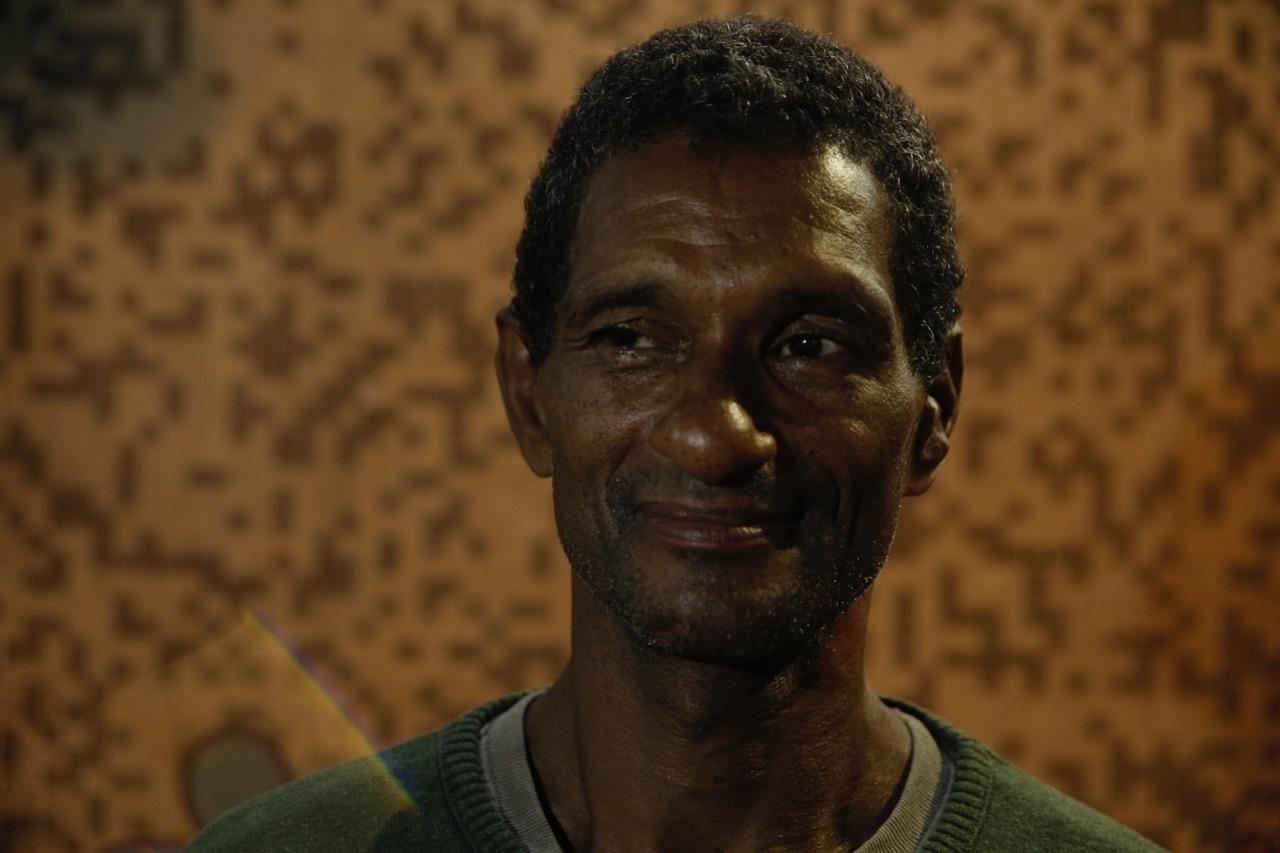 Aqui Para Ajudar Quem é O Homem Que Ajudou Idosa A - 