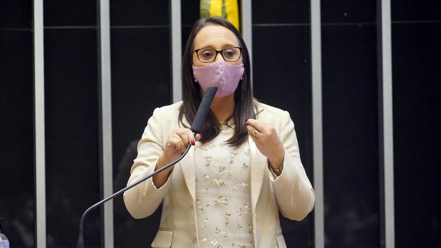 Deputada federal Renata Abreu (Podemos-SP) disse que o tema será abordado na próxima reforma eleitoral - Pablo Valadares/Câmara dos Deputados