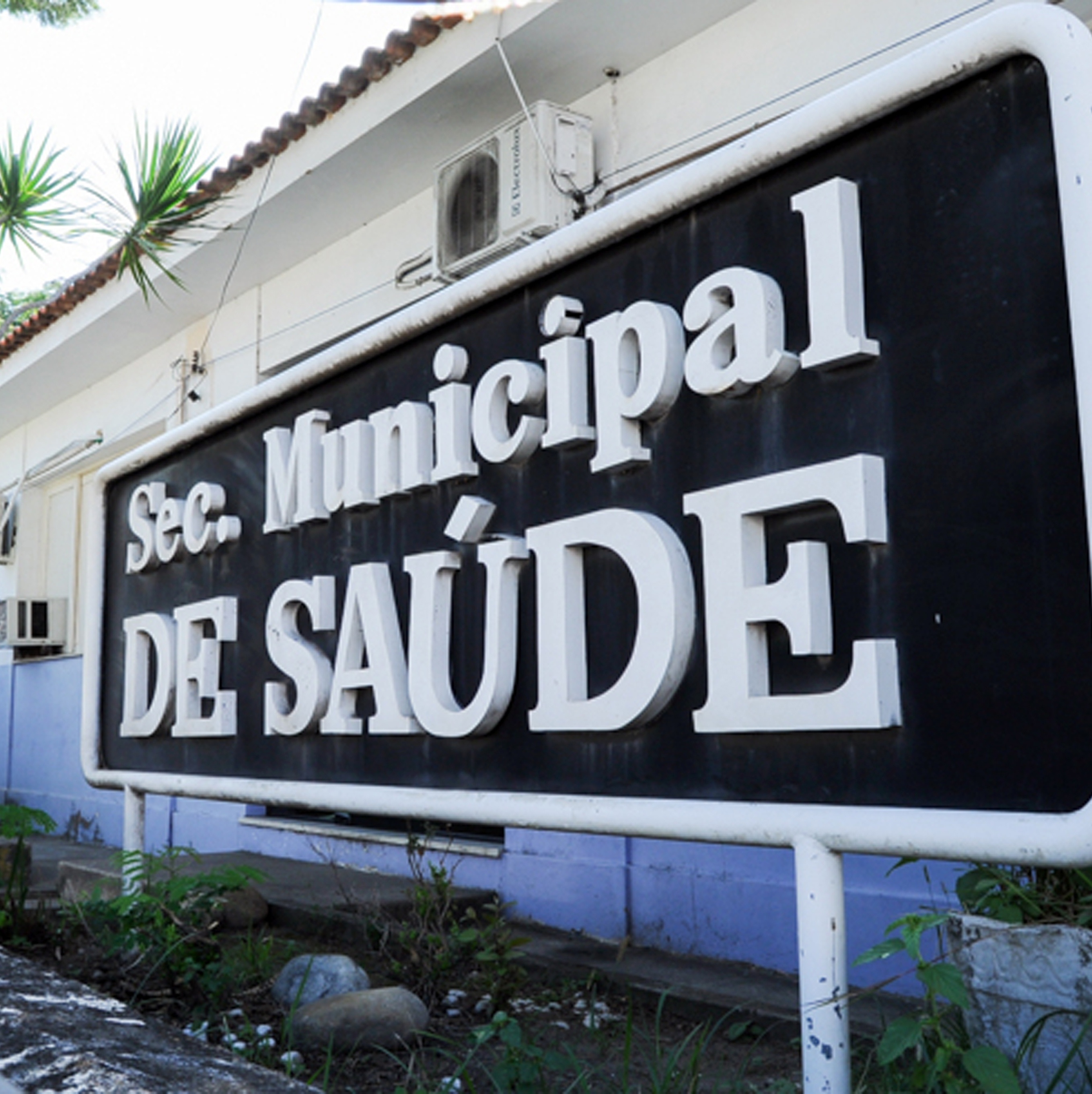 Covid Rio: Morador que veio da Índia é monitorado após testar positivo