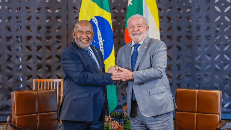 O presidente Lula se encontrou com presidente de Comores, Zali Assoumani, durante o G7 no Japão - Ricardo Stuckert/PR