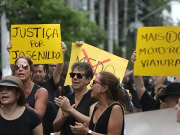 Moradores protestam por mais segurança após morte de delegado em SP