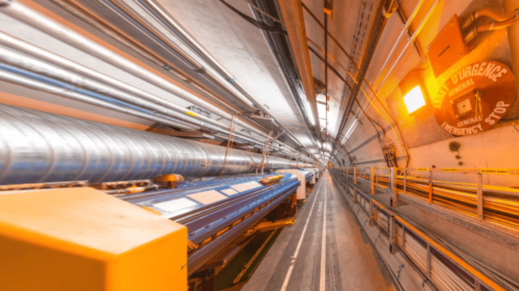 Grande Colisor de Hádrons (LHC), em tour virtual disponibilizado no site oficial da CERN Grande Colisor de Hádrons (LHC), em tour virtual disponibilizado no site oficial da CERN