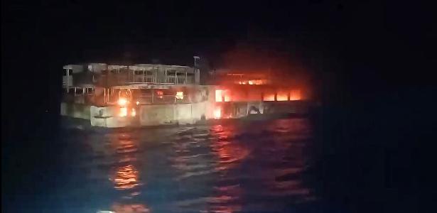 Pró-governo diz que incêndio em balsa deixa cinco mortos e dezenas desaparecidos nas Filipinas