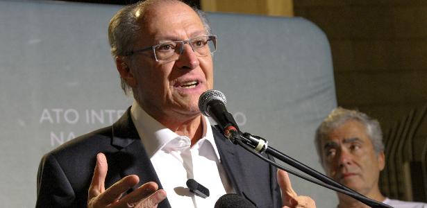 Alckmin projeta recorde de exportações do Brasil em 2025
