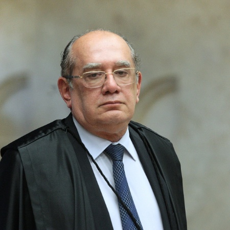 Gilmar Mendes chega para a sessão no Supremo Tribunal Federal em 2018 - Carlos Moura/STF