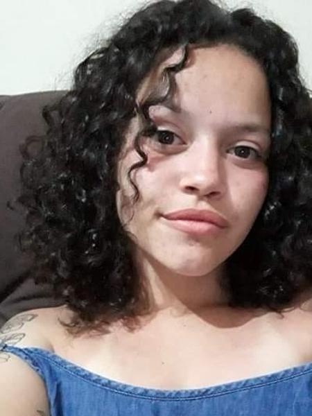 A estudante Rafaela de Campos, de 19 anos - Reprodução/Facebook