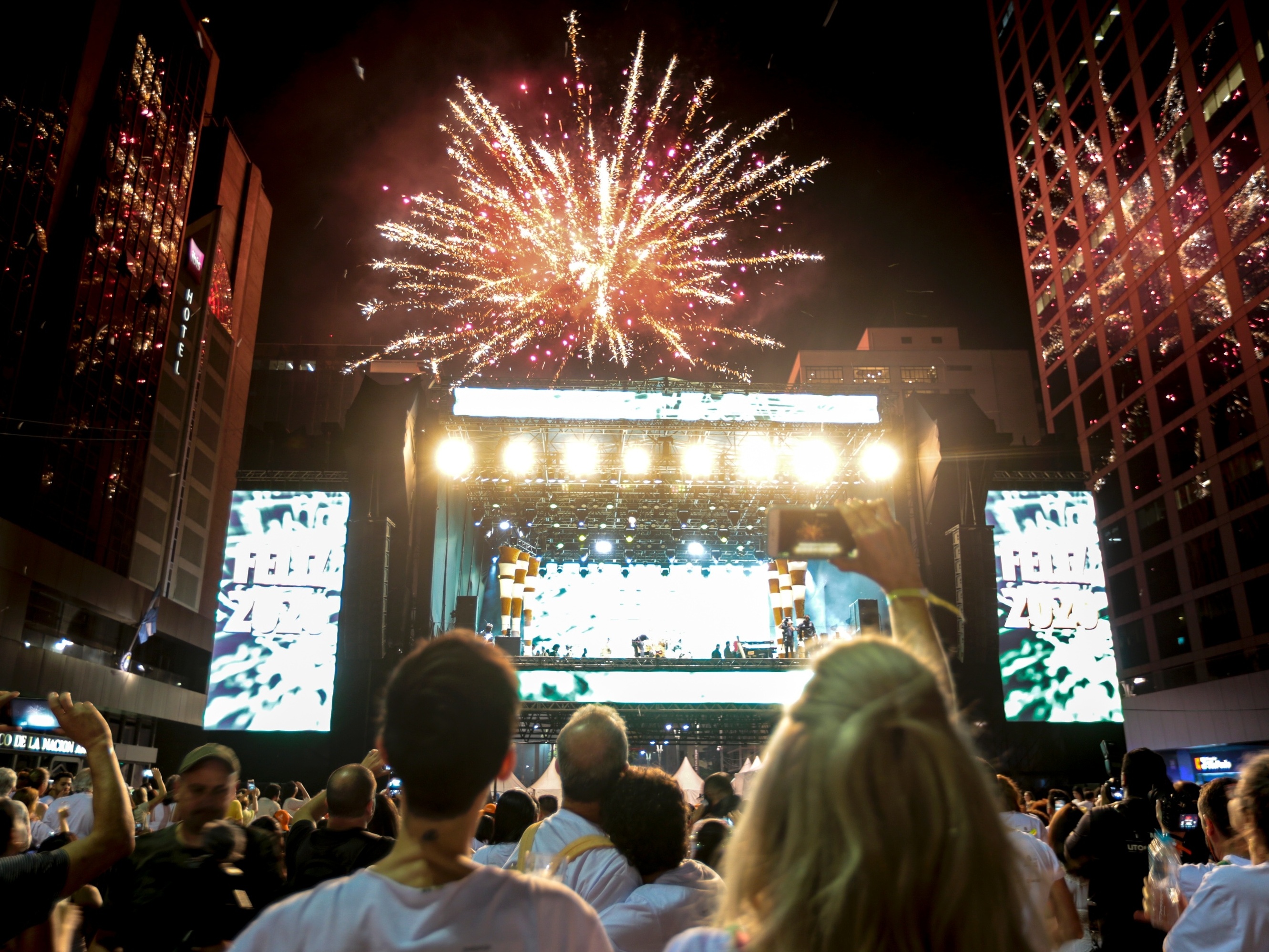 Réveillon de SP terá shows online e queima de fogos em local secreto