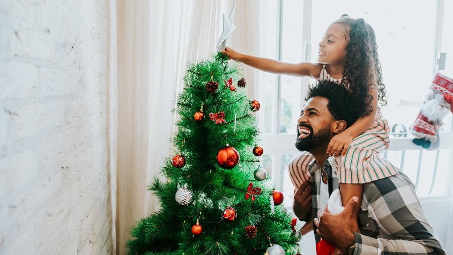 Árvore de Natal para entregar em casa: opções a partir de R$ 31