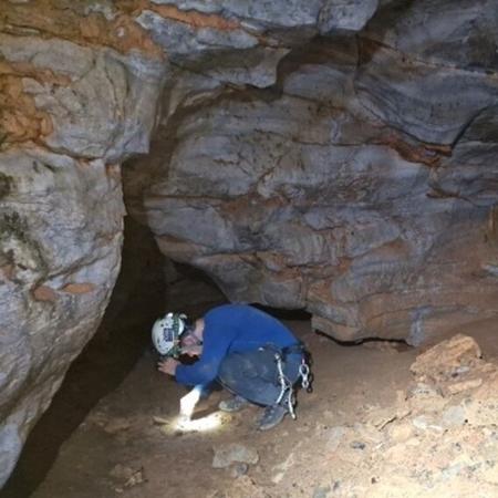 Fóssil de preguiça-gigante é descoberto em gruta de Minas Gerais 