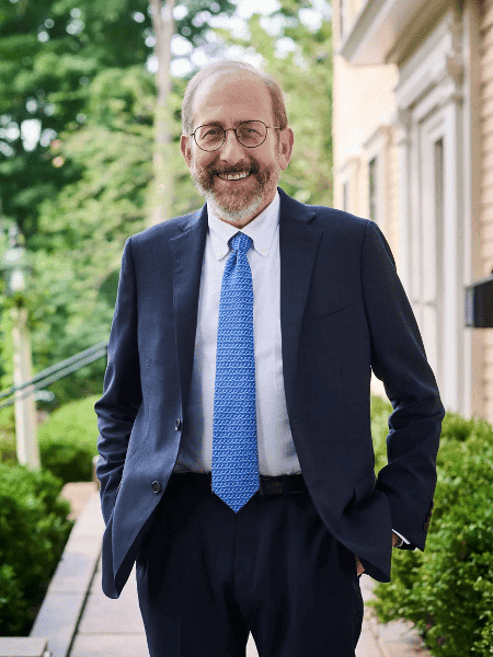 Alan Garber, presidente de Harvard - Divulgação/Harvard