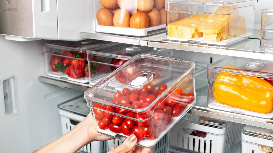 Os organizadores de geladeira, da linha Clear Fresh, são os itens mais vendidos da Ou - Divulgação