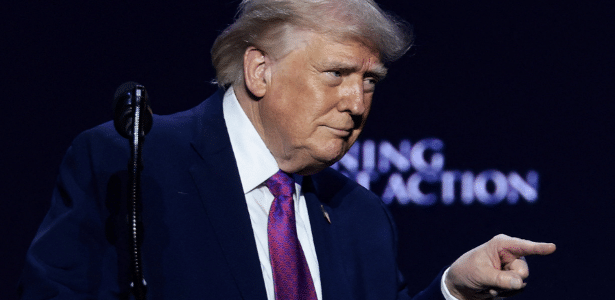 Fusão de Warner e Paramount amplia poder de Trump sobre a mídia dos EUA