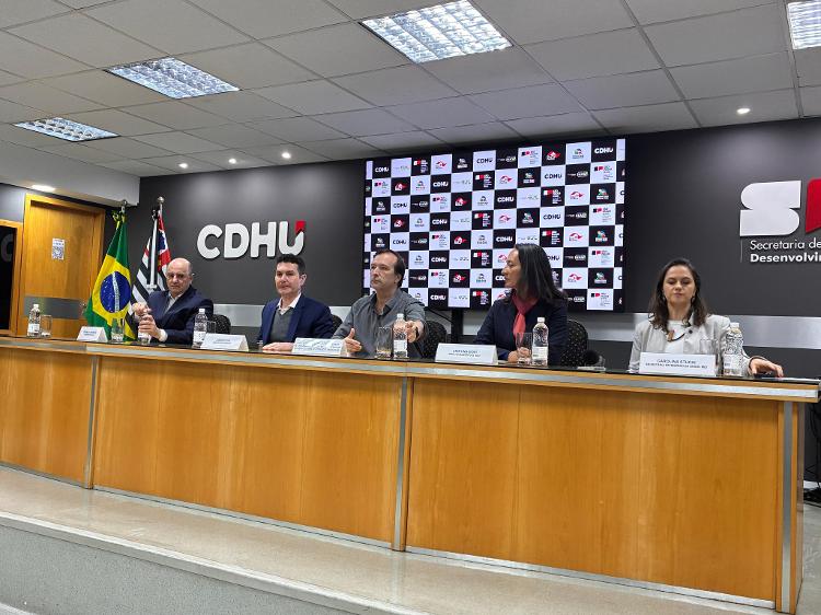 Ministro Jader Filho anuncia acordo com governo estadual para favela do Moinho, em São Paulo Ministro Jader Filho anuncia acordo com governo estadual para favela do Moinho, em São Paulo