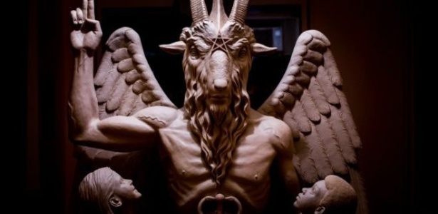 Estátua de deus pagão em templo nos Estados Unidos é motivo de polêmica - BBC