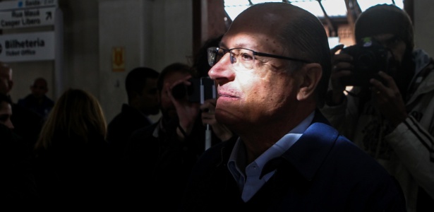 O governador de São Paulo, Geraldo Alckmin (PSDB), na estação da Luz - Estadão Conteúdo