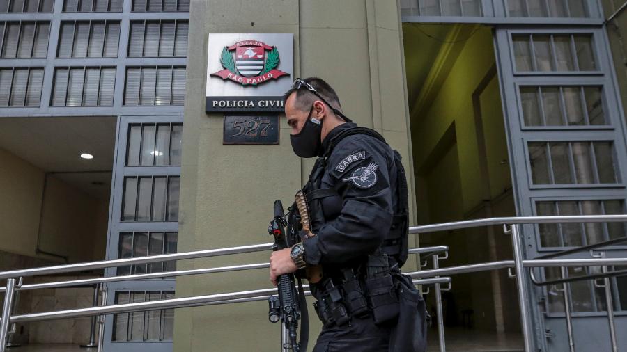 Polícia Civil de São Paulo cumpre mandados no âmbito da operação Raio-X - Suamy Beydoun/Agif/Estadão Conteúdo