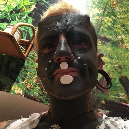 Nicoló Saverino, o "homem mutante", tem 70% do corpo tatuado e língua e orelhas recortadas - Divulgação/Instagram