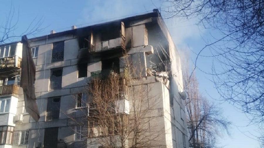 No último dia 24, um bombardeio perto da cidade ucraniana de Lugansk deixou quatro mortos, ao todo - Divulgação/Serguii Gaidai