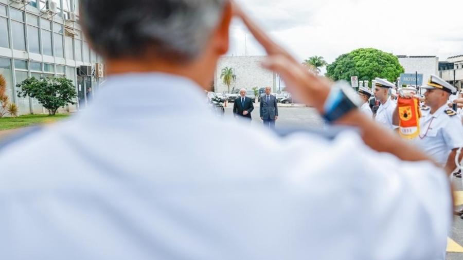 15.03.23 - Lula e o ministro da Defesa, José Múcio, visitam o Comando da Marinha, em Brasília - Ricardo Stuckert