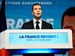 Vitória da extrema direita na França afetará guerras, Mercosul e clima