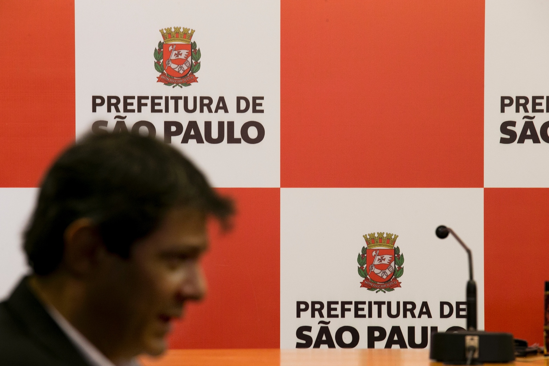 19.fev.2016 - Para Haddad, prefeito de São Paulo, seu principal adversário numa eventual campanha à Prefeitura de São Paulo não será Marta Suplicy, mas Celso Russomano - Lucas Lima/UOL