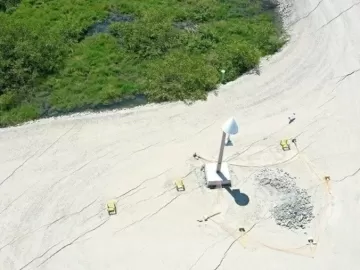 Imagens aéreas mostram rachaduras em região de mina em Maceió; veja vídeo