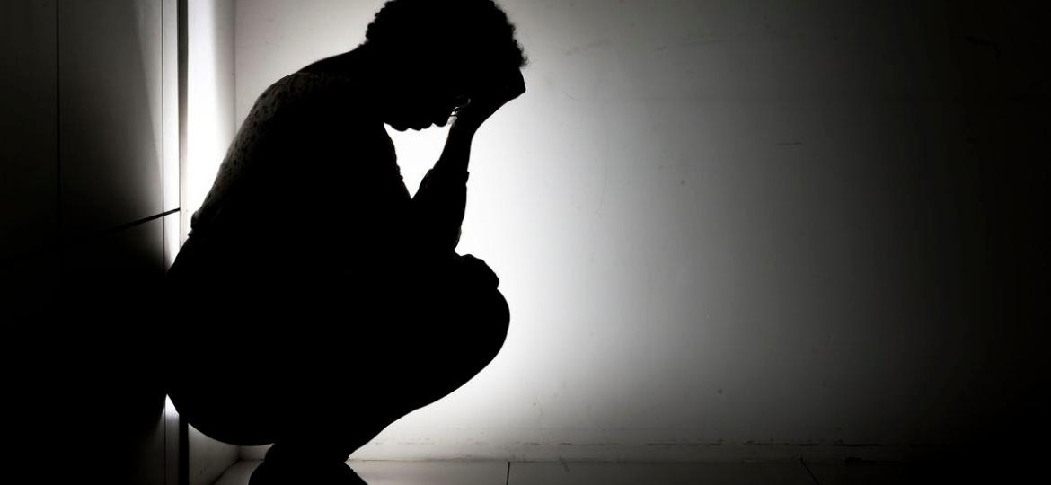 Suicídio entre meninos é até três vezes maior do que entre meninas - EBC