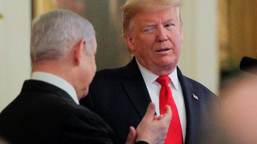 Presidente dos EUA, Donald Trump, e premiê de Israel, Benjamin Netanyahu, em Washington - BRENDAN MCDERMID