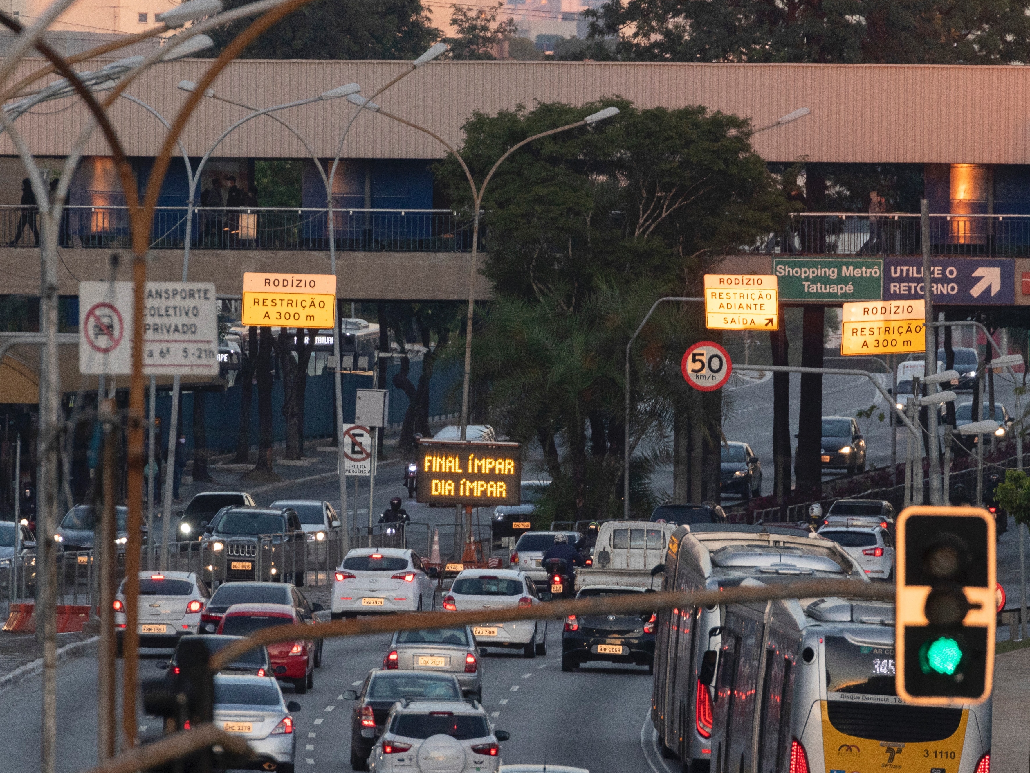 Grupo de empresários tenta barrar rodízio mais rigoroso em São Paulo