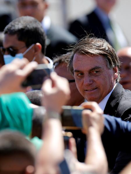 Bolsonaro no 7 de Setembro do ano passado, ocasião em que se definiu imbrochável