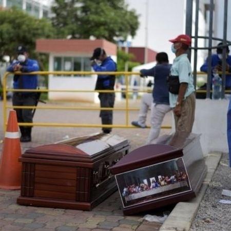 Guayaquil foi a primeira cidade da América Latina em que covid-19 causou devastação - Reuters