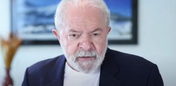 9.fev.2022 - Lula durante entrevista para a rádio Brasil Campinas