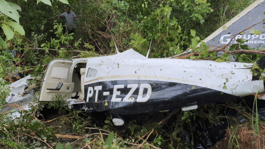 Avião caiu no Maranhão, mas ocupantes saíram ilesos - Reprodução