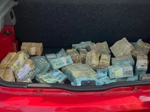 Procura-se o dono de R$ 1,1 milhão: dinheiro em carro intriga polícia no MA